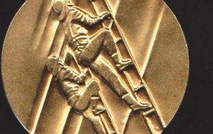 Medale z zawodów sportowo-pożarniczych z II poł. XX w. ze zbiorów CMP 2