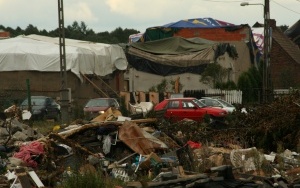 Zniszczenia spowodowane przejściem trąb powietrznych w sierpniu 2008 r. przez wieś Kalina w woj. śląskim